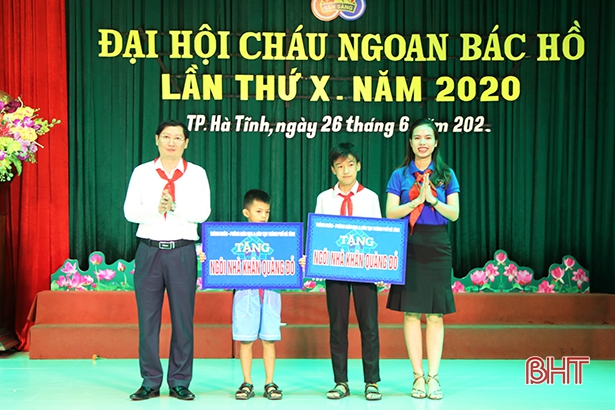 TP Hà Tĩnh tuyên dương 132 đội viên đạt danh hiệu Cháu ngoan Bác Hồ