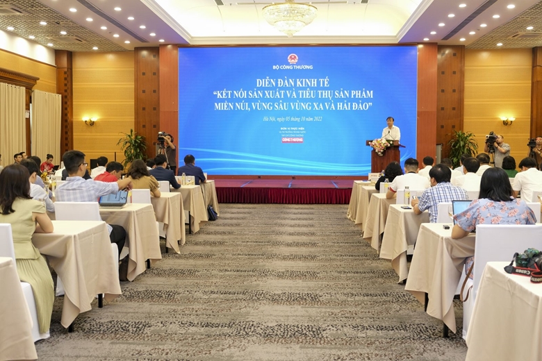 Kết nối sản xuất, tiêu thụ sản phẩm thương mại miền núi miền núi, vùng sâu vùng xa và hải đảo