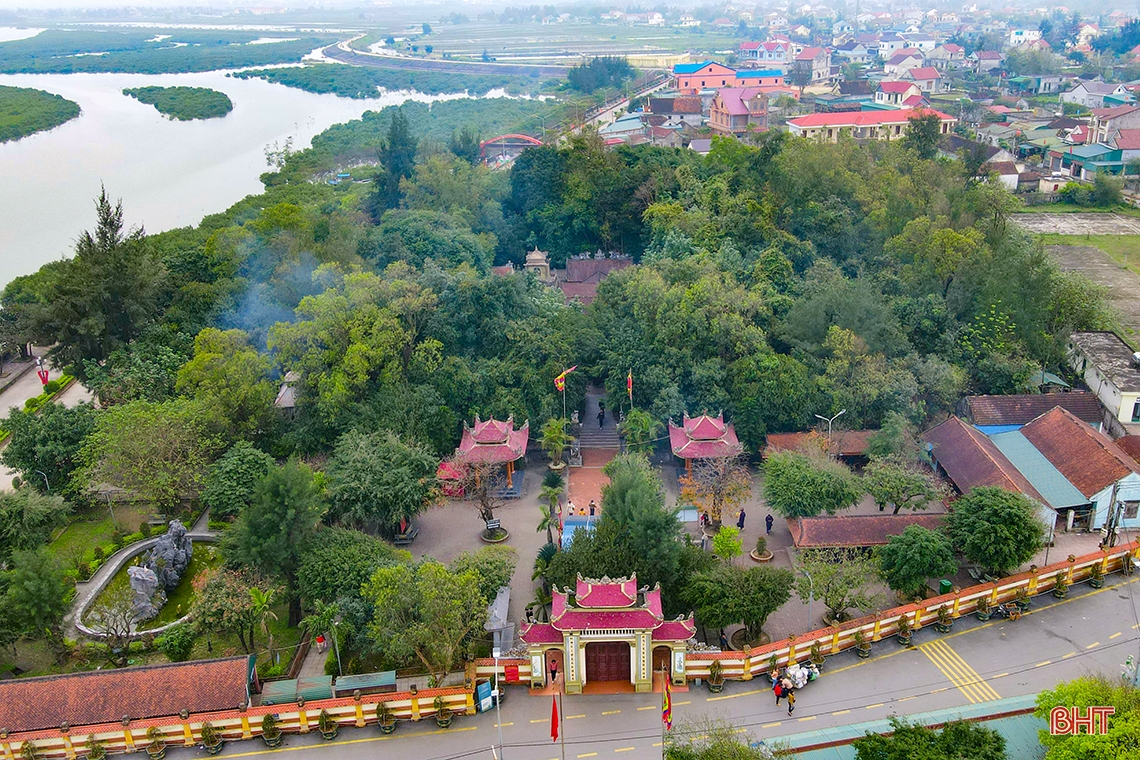 Đền Chế thắng phu nhân Nguyễn Thị Bích Châu- Điểm đến tâm linh